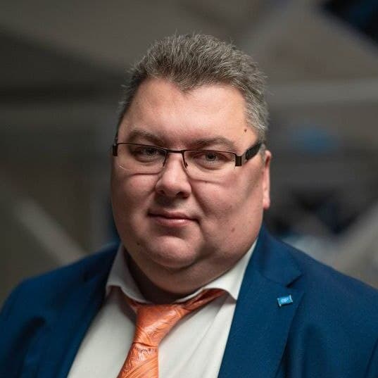 Артем Избаенков,